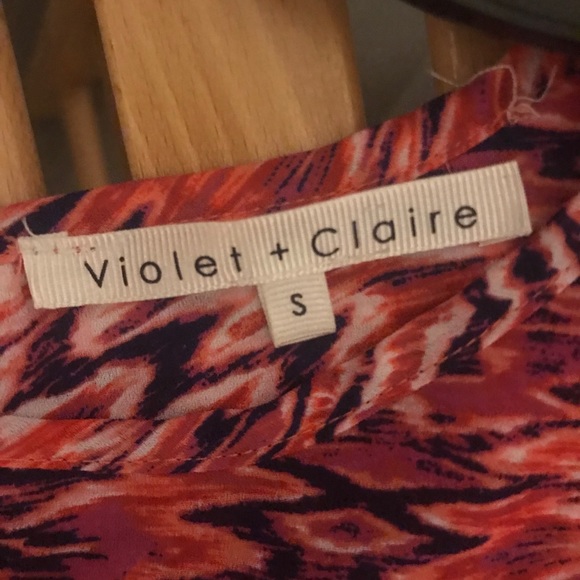 Sleeveless Blouse - Small - Picture 4 of 5